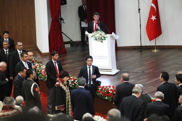 Erdoğan, Danıştay törenini terk etti 7