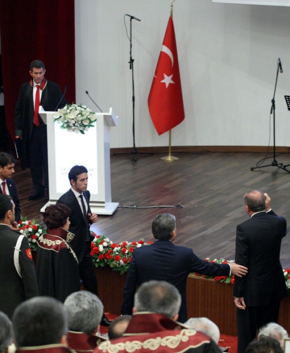 Erdoğan, Danıştay törenini terk etti 9