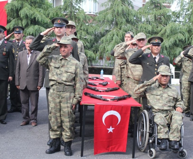 Engelliler askerlik heyecanı yaşadı 14