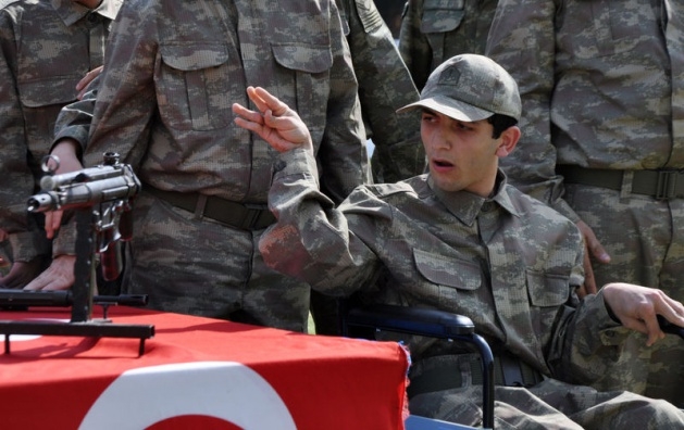 Engelliler askerlik heyecanı yaşadı 16