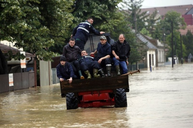 Bosna Hersek sular altında kaldı 34