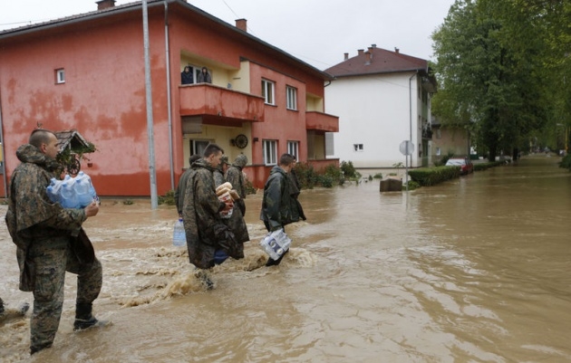Bosna Hersek sular altında kaldı 44