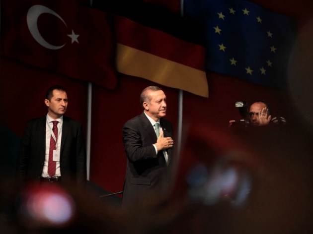 Erdoğan'a Köln'de sevgi seli 21