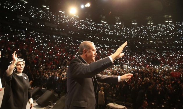 Erdoğan'a Köln'de sevgi seli 25