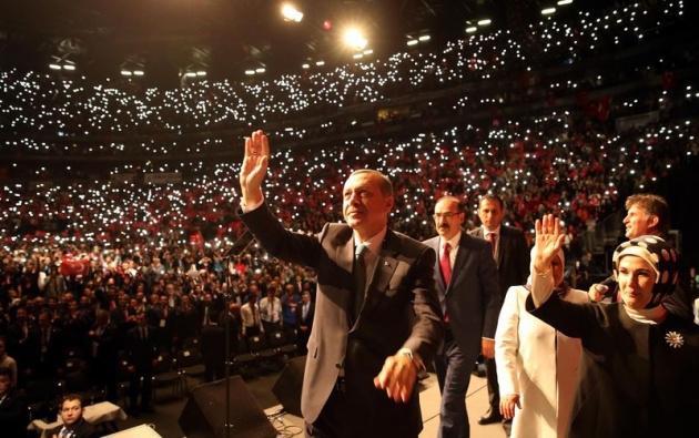 Erdoğan'a Köln'de sevgi seli 26