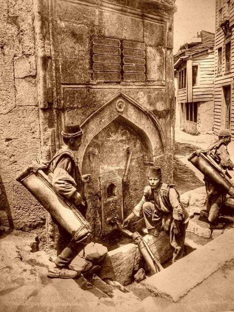 Eski zamanlarda İstanbul 100