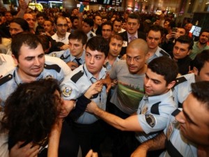 Alex de Souza yeniden Türkiye'de