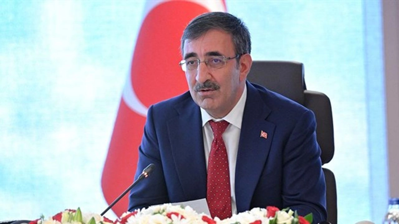 Cevdet Yılmaz: 'Öğretmene şiddet uygulayana tutuksuz yargılama olmayacak'