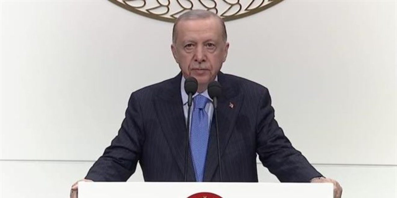 Erdoğan: Yeni anayasa borcumuz var