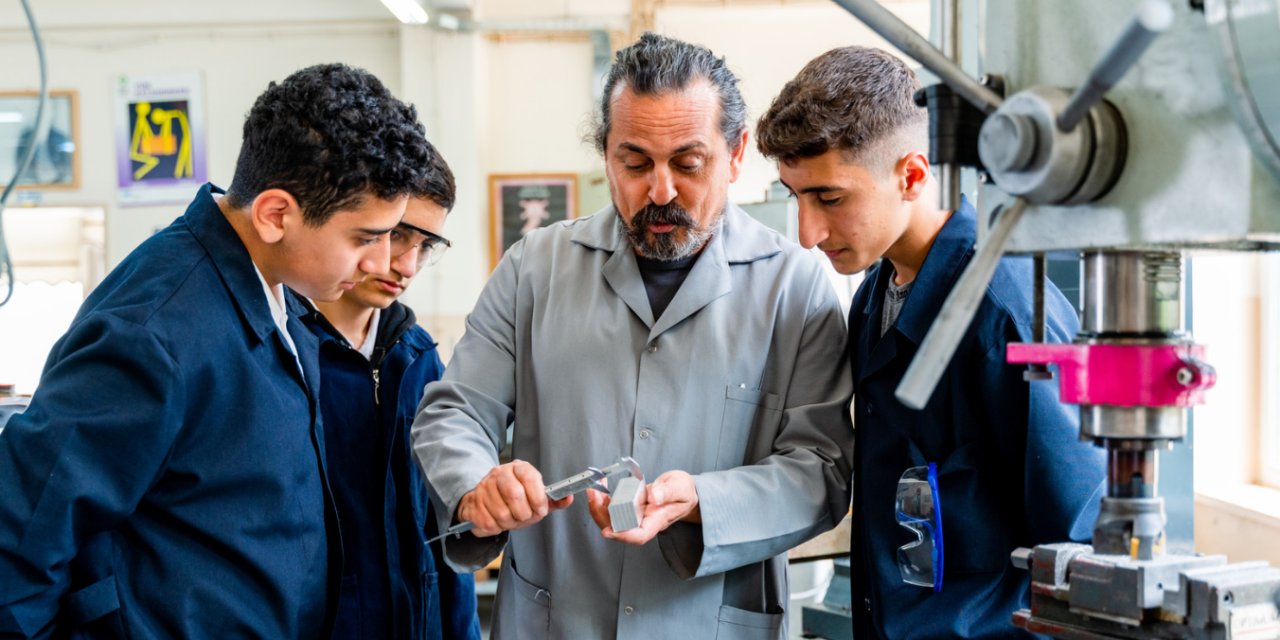 İlave eğitim-öğretim tazminatının kapsamı genişledi! Sıra 3600 ek göstergede...