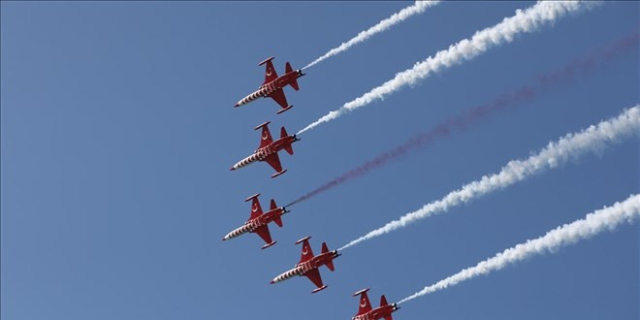 Türk Yıldızları, 30 Ağustos'ta Ankara'da gösteri uçuşu yapacak