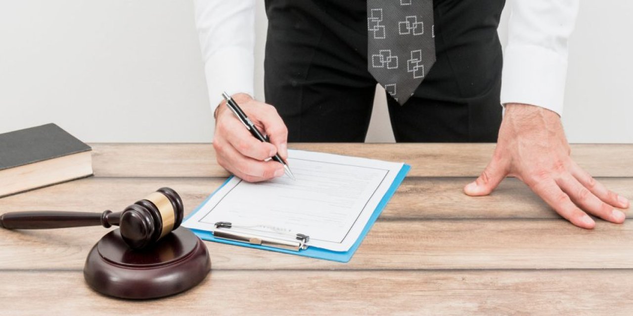 MEB müdahil oldu: Öğretmene şiddet davasında 8 yıl 6 ay ceza!