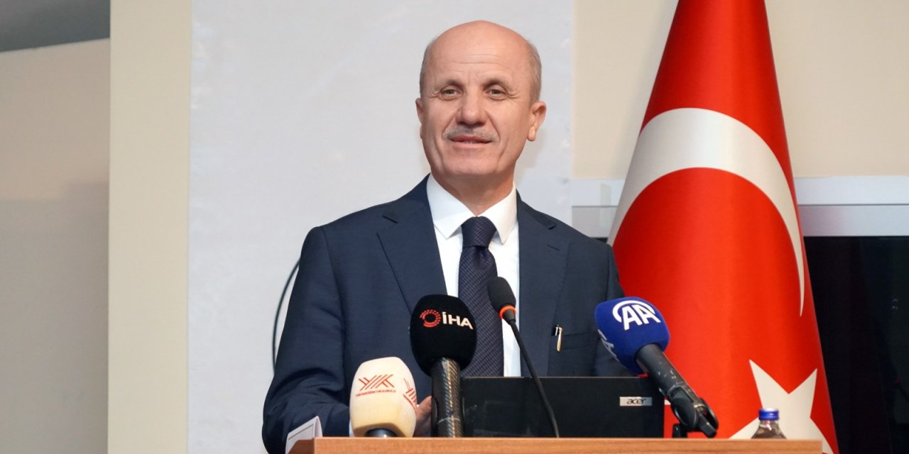 Açıköğretim fakülteleri tamamen değişiyor: YÖK Başkanı açıkladı