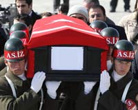 Teröristlerle çatışma: Bir binbaşı şehit oldu, 5 asker yaralı