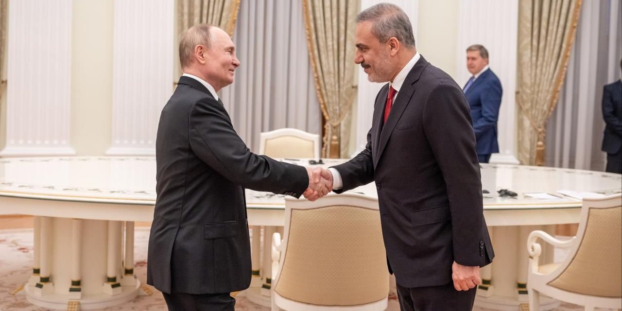 Kremlin'de kritik zirve! Hakan Fidan, Putin ile görüştü