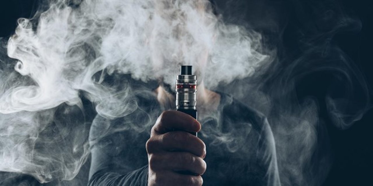 Elektronik sigarada büyük tehlike: Normal sigaradan daha zararlı