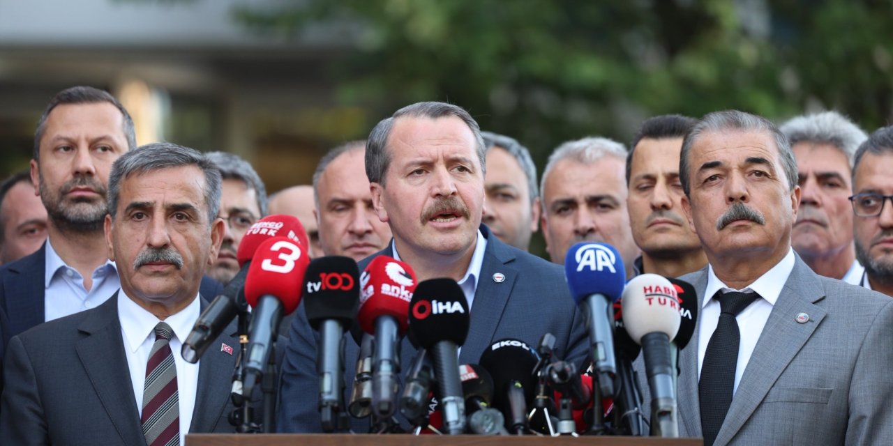 Memur ve emeklilere yeni teklif: Taban aylığa bin TL zam!