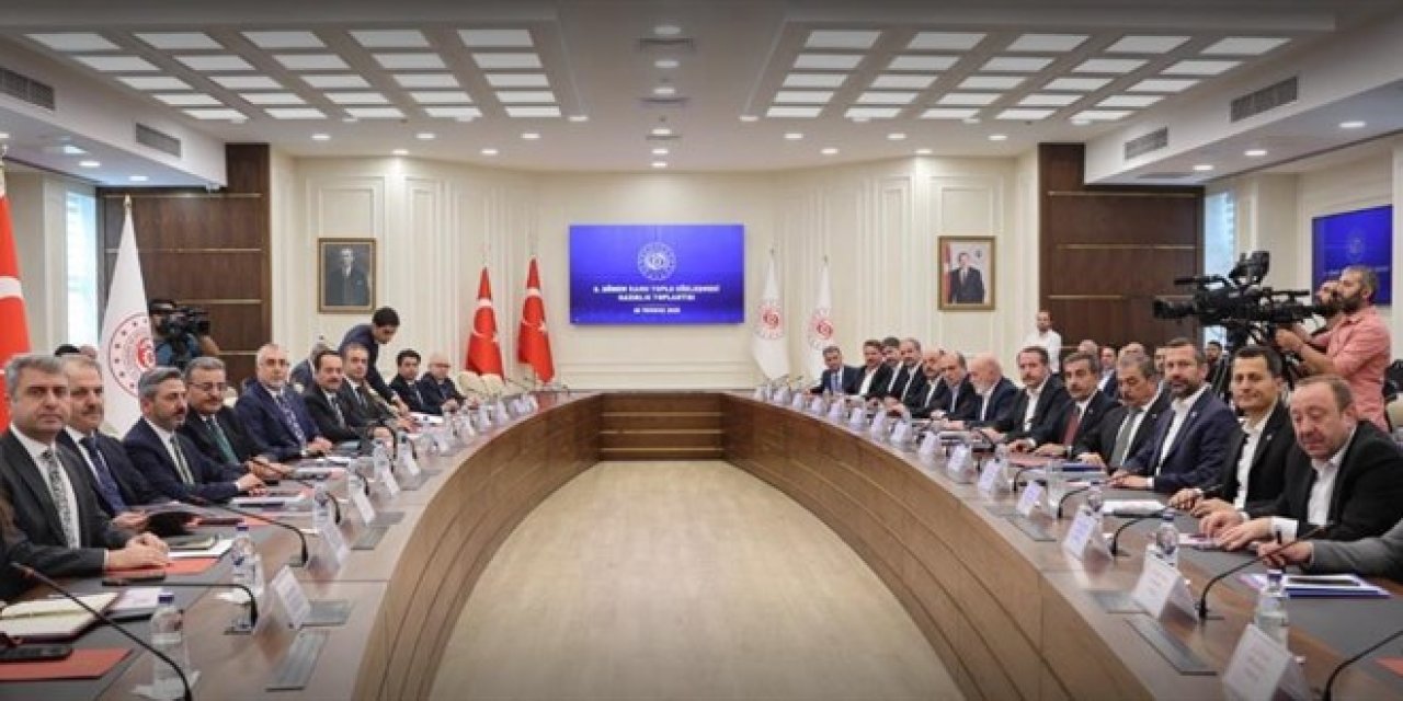 Toplu Sözleşmede yeni gelişme! Sendika temsilcileri yeniden bakanlığa çağrıldı