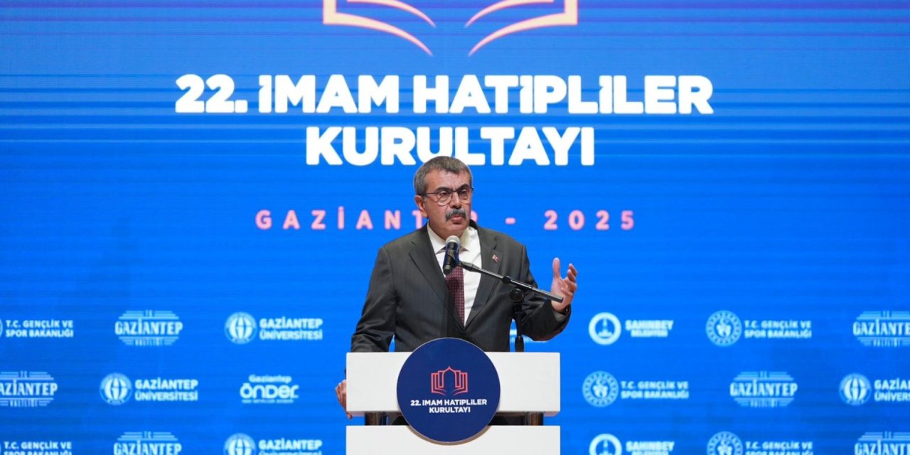 Yusuf Tekin: İmam hatipleri marka yapacağız!