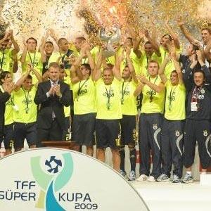 Fener rövanşı aldı