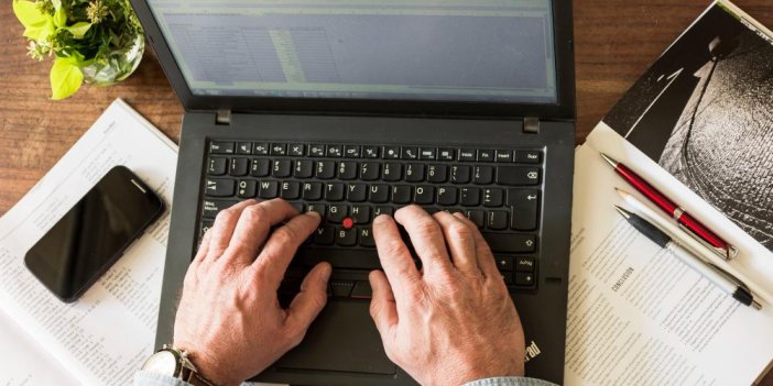 Tez Yazımında Profesyonel Destek