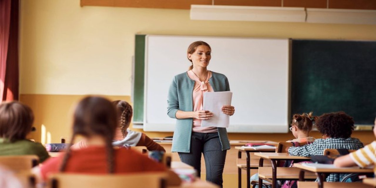 Ufkun Ötesini Görebilen Nesiller Yetiştiren Tüm Öğretmenlerimize…