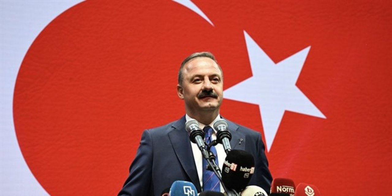 Yavuz Ağıralioğlu Cumhurbaşkanlığına Adaylığını Açıkladı: “Trabzon’dan Türkiye’ye yeni bir kulvar açacağız”