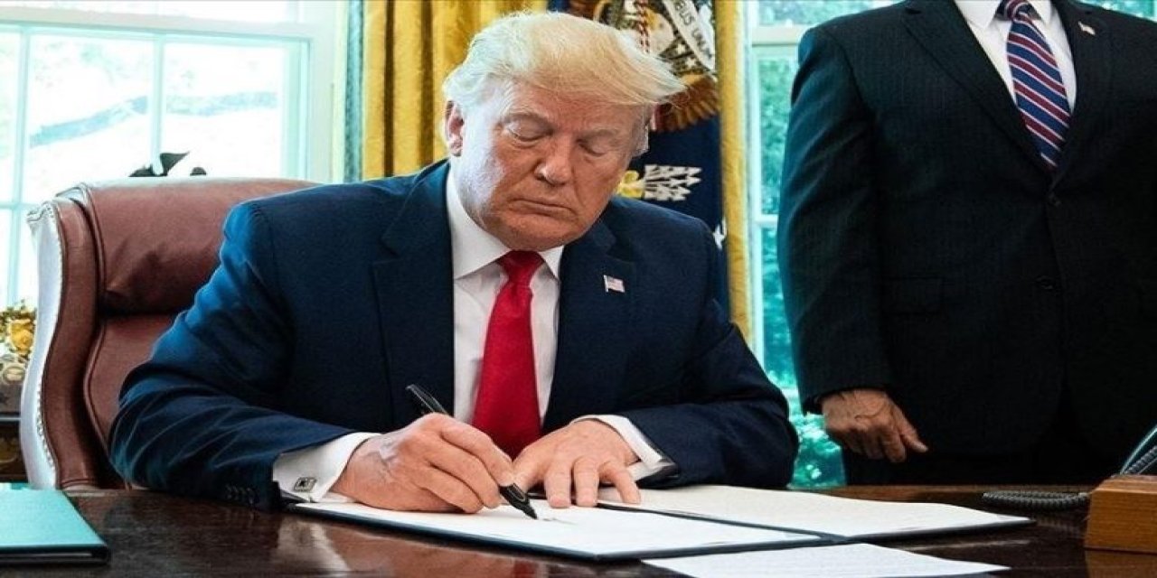 Derste Donalt Trump Belgeseli İzleten Öğretmen Hakkında İnceleme Başlatıldı