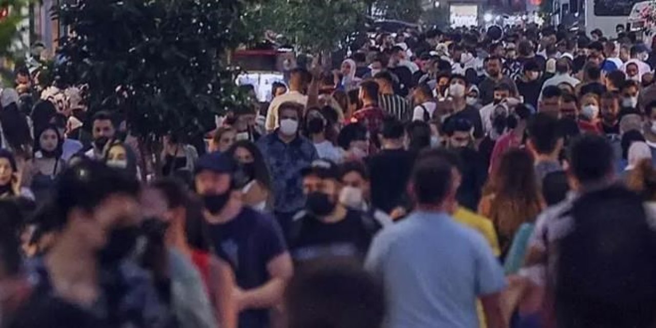 AK Parti’ye sunulan rapor alarm verdi: Toplum ahlakı hızla eriyor