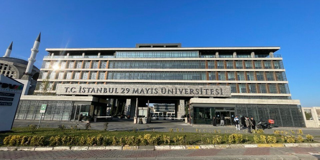 Üniversiteden Şaşırtan İlan: Büyük Veri İçin Tarih Mezunu Aranıyor