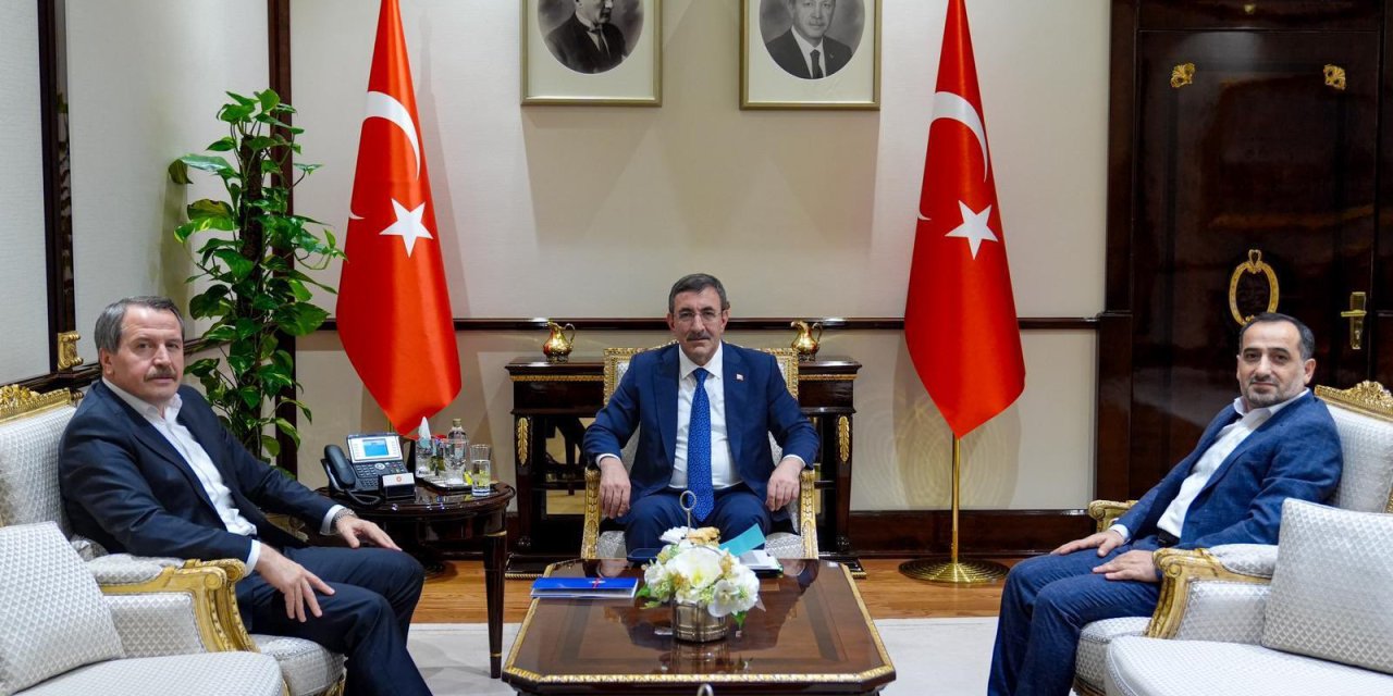 4 Milyon Memuru İlgilendiren Reform Talebi: Cevdet Yılmaz ile Kritik Görüşme