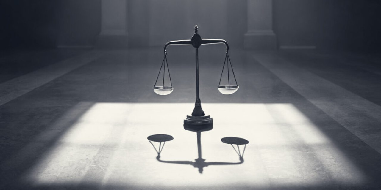 Öğretmene Hakaret Eden Veliye 40 Bin TL Manevi Tazminat