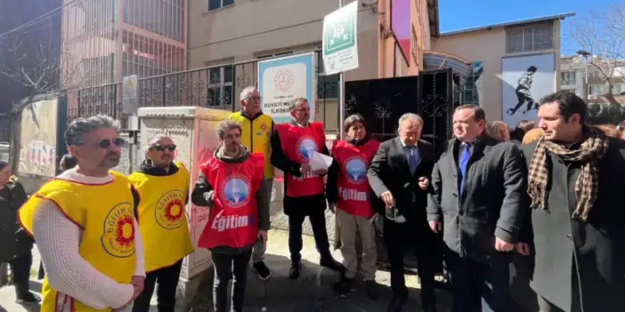 İstanbul’da Okulda Şiddet: Veli Öğretmene ve Güvenliğe Saldırdı