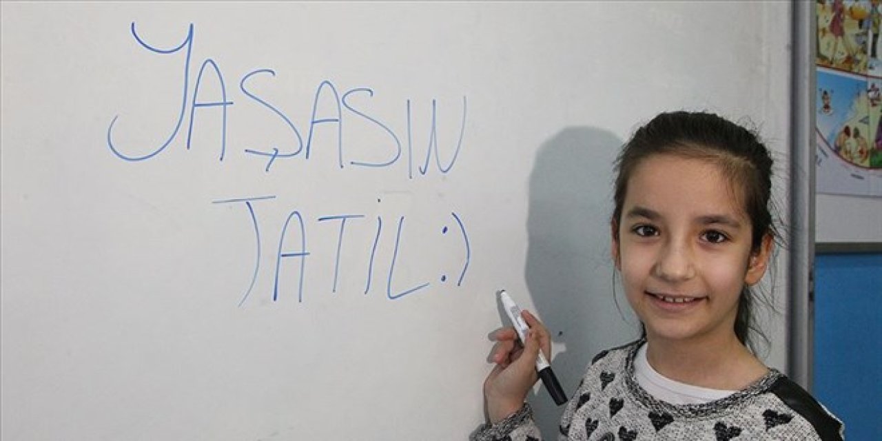 Eğitim-Bir-Sen araştırması: Çalışan ebeveynler de ara tatili destekliyor