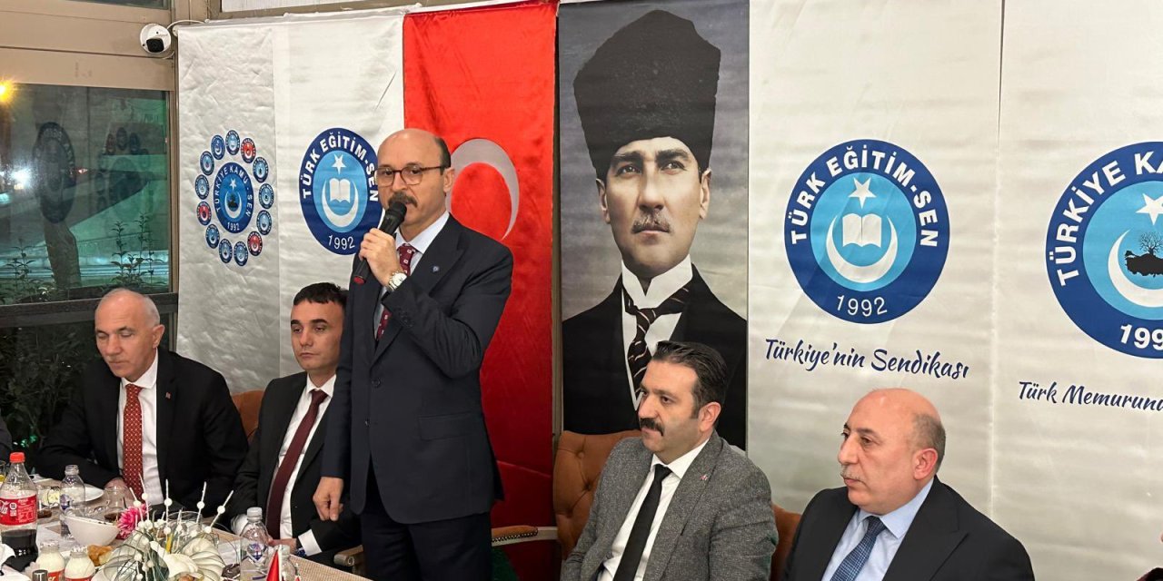 Talip Geylan: 123 Bin Öğretmen Emeklilik Hakkı Olduğu Halde Çalışıyor