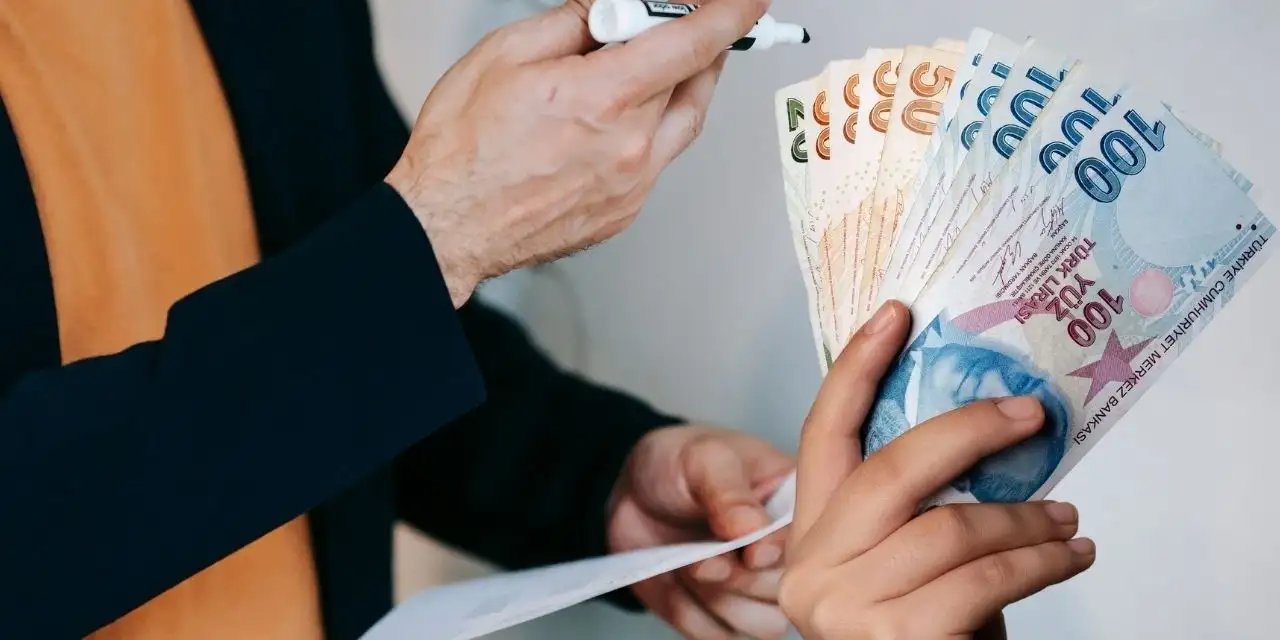 Mart ayı ek ders ücretlerinde takvim netleşti: Öğretmenler ödemeyi hangi tarihte alacak?