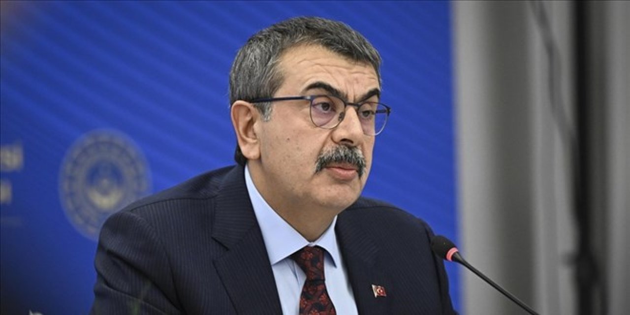 Bakan Tekin’den Kritik Açıklama: Okullara Özel Eğitimli Polis Geliyor