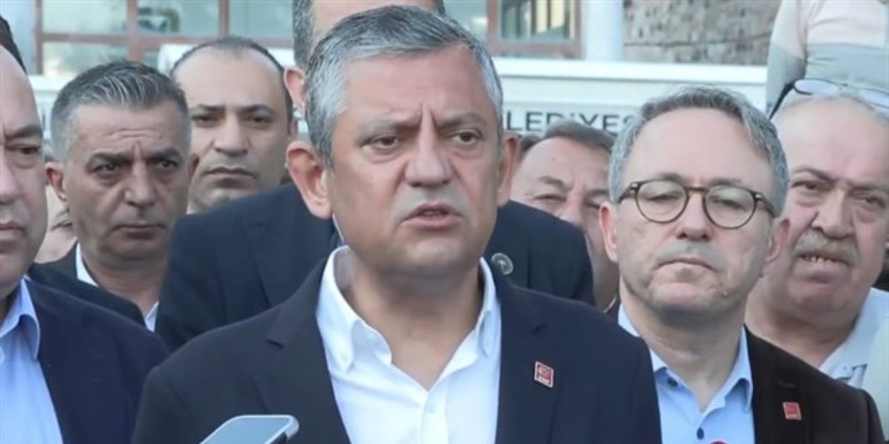 Özgür Özel’den Yeni Parti Açıklaması: “Kimse Partisinden Ayrılmasın”