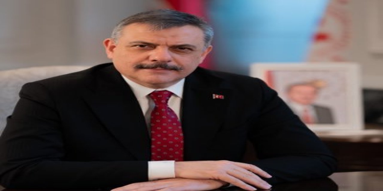 Vali ve Kaymakamlara Sosyal Medya Uyarısı: Kişisel Reklam ve Şov Alanına Dönüşmemeli
