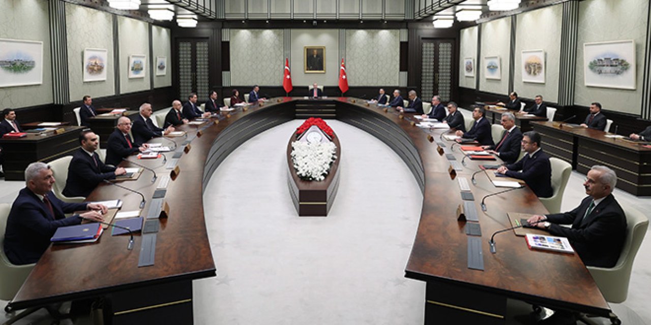 Kabine Yarın Beştepe’de Toplanıyor: Gündemde Dış Politika, NATO Zirvesi ve Terörsüz Türkiye Süreci Var