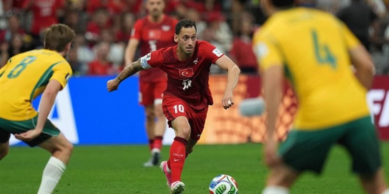 Hakan Çalhanoğlu’ndan Avustralya Maçı Sonrası Açıklama: “Bazen Tokat Yemek İyi Gelir”