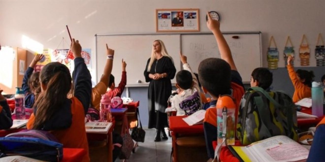 Veliler Öğretmenlerle Artık Yalnızca Randevu Alarak Görüşebilecek