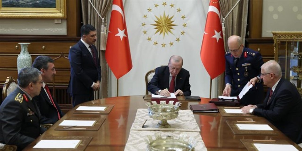 YAŞ kararları açıklandı: TSK'da komuta kademesi yeniden şekillendi