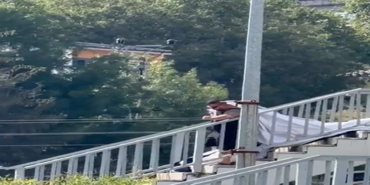 Zonguldak'ta Erdoğan pankartına zarar veren şüpheli tutuklandı