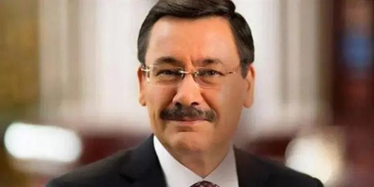 Melih Gökçek hakkında yurt dışına kayıt dışı para aktarımı iddiasıyla soruşturma başlatıldı