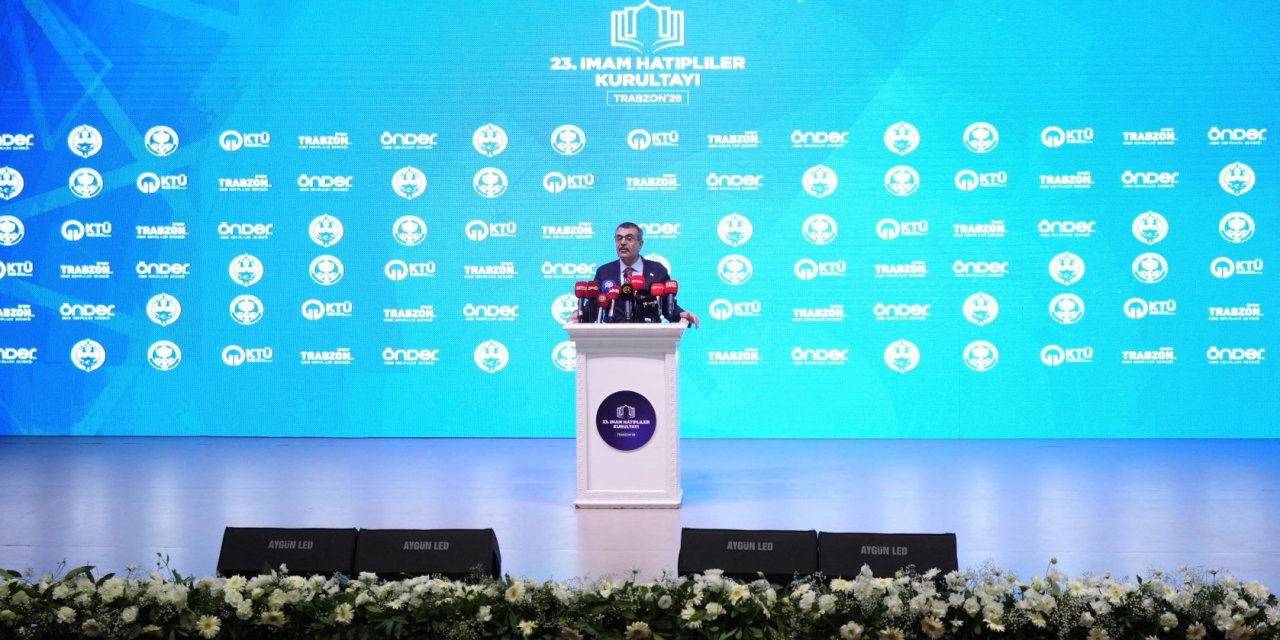 Bakan Tekin Trabzon'da Konuştu: "İmam Hatipler 28 Şubat Öncesi Noktaya Geldi"