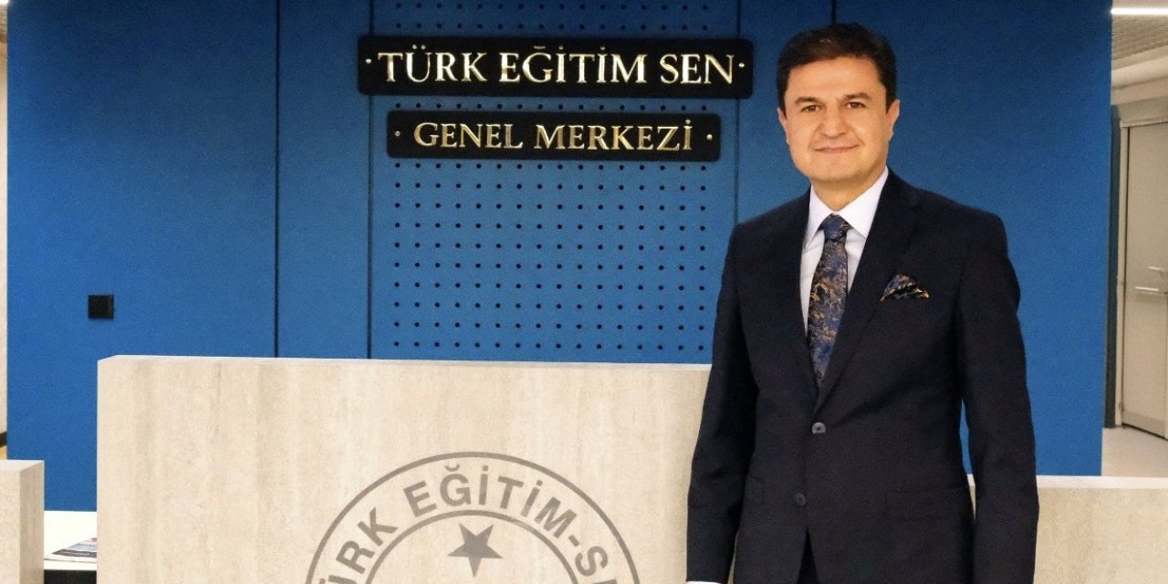 Türk Eğitim-Sen Genel Sekreteri Selahattin Dolgun: "İyi ki Türk Eğitim-Sen Var!"