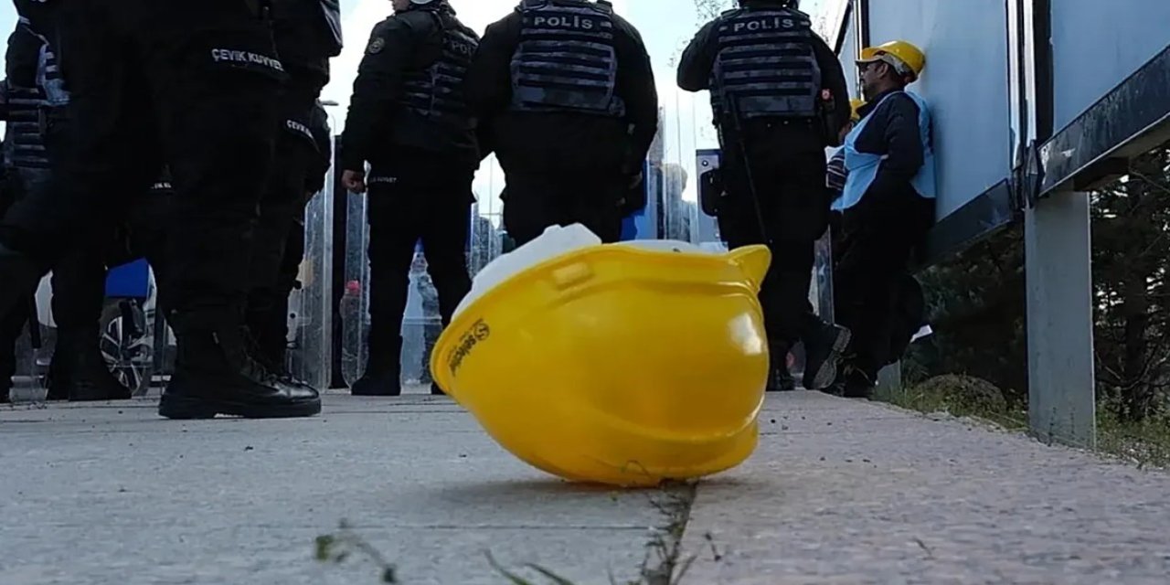 Soma'da Maden Göçüğü: 1 İşçi Hayatını Kaybetti, Üç İşçi İçin Çalışma Sürüyor