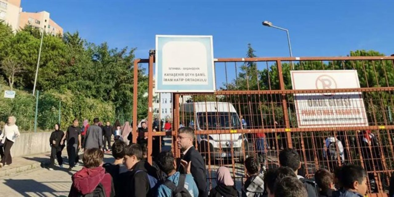 Başakşehir'de ortaokulda bıçaklı saldırı: 3'ü ağır 8 öğrenci yaralı