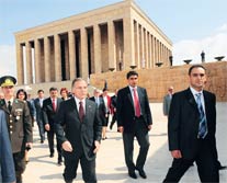 Şahinden vekile ucuz ev talimatı